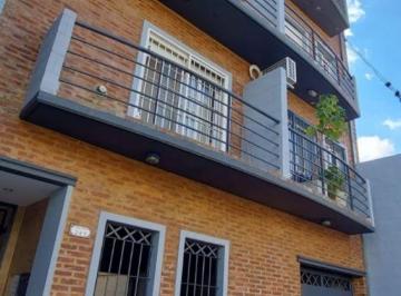 Departamento de 2 ambientes, San Isidro · Excelente 2 Ambientes con Cochera a 2 Cuadras Avda Santa Fe