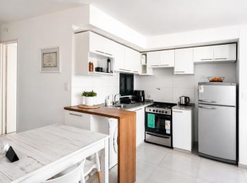Departamento · 43m² · 2 Ambientes · Alquiler Departamento 1 Dormitorio en B° General Paz con Balcón y Asador