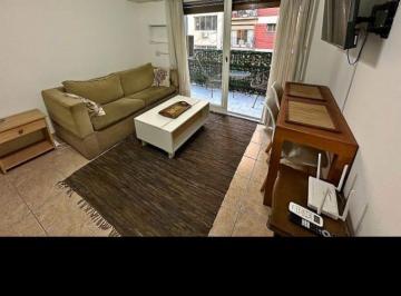Departamento de 3 ambientes, Balvanera · Departamento Monoambiente Amueblado