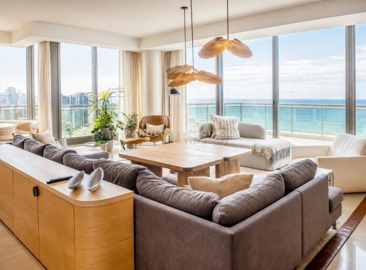 Departamento · 600m² · 6 Ambientes · 1 Cochera