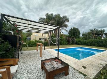 Casa · 350m² · 10 Ambientes · 2 Cocheras · Casa en San Isidro Pileta Parque
