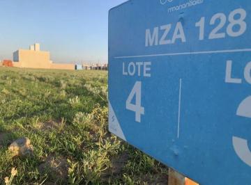Terreno · 250m² · Lote en Cuestas de Manantiales (No Perimetral) - Fondo Norte Apto Duplex