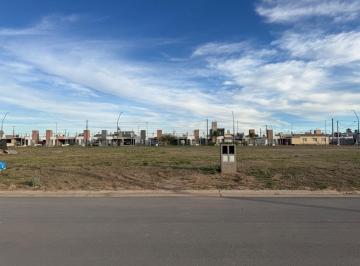 Terreno · 250m² · Lote en Cuestas de Manantiales (No Perimetral) - Fondo Norte Apto Duplex