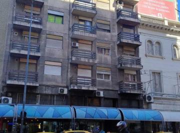 Departamento de 2 ambientes, Córdoba · Dpto en Alquiler 1 Dorm, Frente Pleno Centro de La Ciudad!