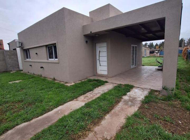 Casa · 90m² · 4 Ambientes