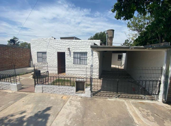 Casa · 144m² · 4 Ambientes · 1 Cochera