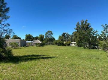 Terreno · 915m² · Venta Terreno en Lagos del Leyes con Quincho