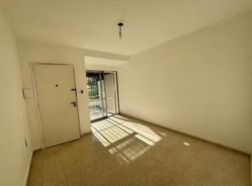 Departamento · 36m² · 2 Ambientes · Venta - Dpto Interno Planta Alta de 1 Dorm
