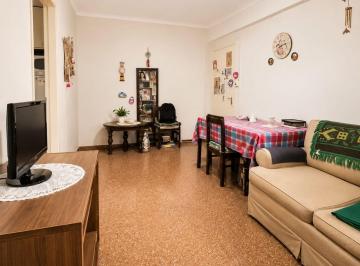 Departamento · 55m² · 3 Ambientes · 1 Cochera · Venta Departamento 3 Ambientes en Ramos Mejía