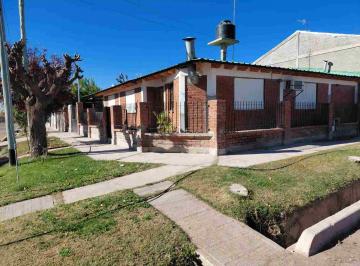 Casa · 140m² · 5 Ambientes · 2 Cocheras · Casa Venta Amplia, Excelente Estado Coquimbito