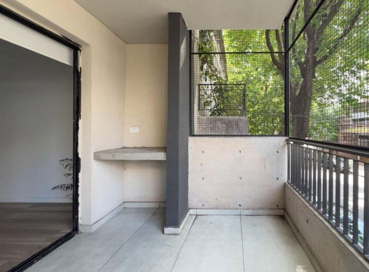 Caballito Norte - 3 Amb con Balcon, Patio y Coch.