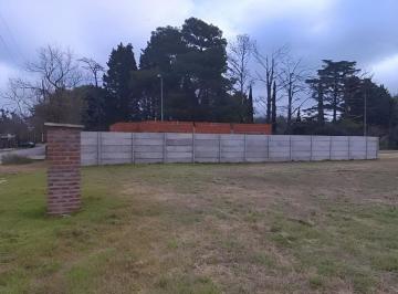 Terreno · 300m² · Lotes en Venta en Lujan de 300 m² Dueño Financia