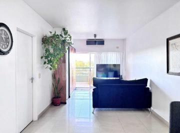 Departamento · 41m² · 2 Ambientes · Venta 2 Ambientes Al Frente con Balcón Devoto