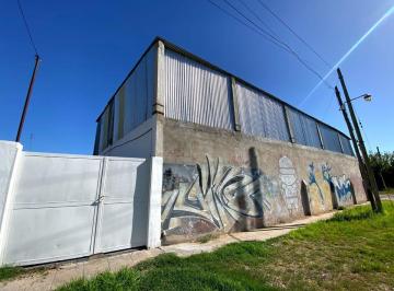 Bodega-Galpón · 166m² · Venta/permuta Depósito en Zona Industrial - Merlo.