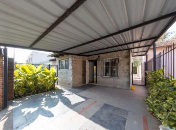 Casa · 68m² · 3 Ambientes · 2 Cocheras · Venta Casa 3 Amb. - Apto Credito - Pileta - Burzaco.