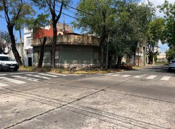 Casa · 200m² · 4 Ambientes · 1 Cochera · Venta Casa Más Taller y Depto Indep Villa Martelli