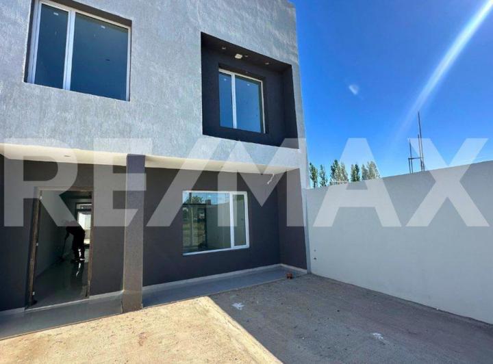 PH · 135m² · 5 Ambientes · 2 Cocheras