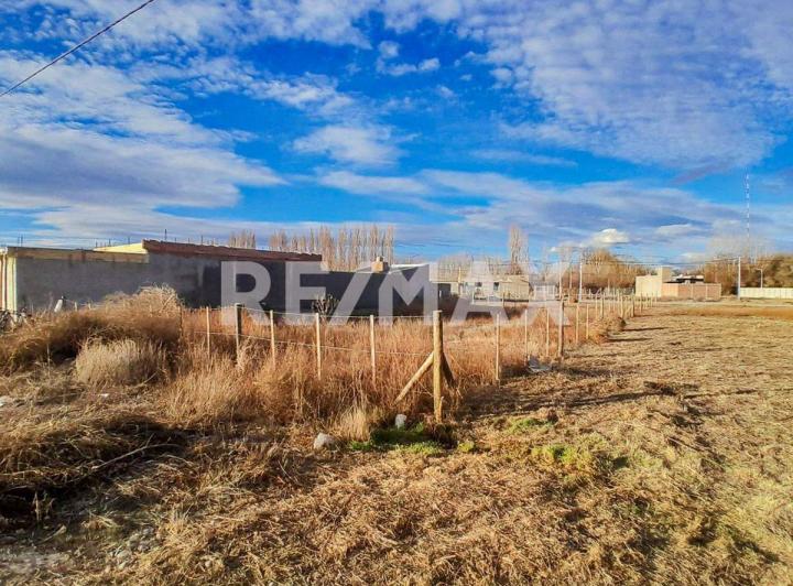 Terreno · 255m²