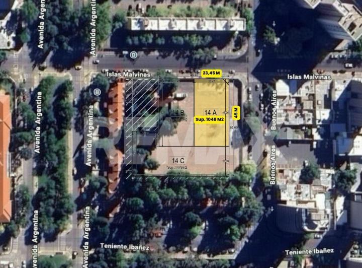 Terreno · 1048m²