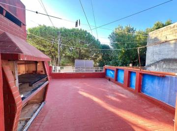Casa · 130m² · 5 Ambientes · 2 Cocheras · Venta Casa 5amb Cochera Terraza Flores
