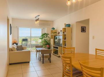 Departamento · 81m² · 4 Ambientes · 1 Cochera · Departamento 3 Dorm. en Venta Bernal