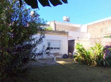 Casa · 202m² · 4 Ambientes · 1 Cochera · Venta Casa Frente Arroyo Seco Apta Credito