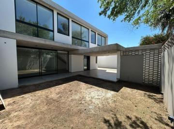 PH · 247m² · 14 Ambientes · 2 Cocheras · Venta Duplex Housing 3 Dorm Cerro de Las Rosas