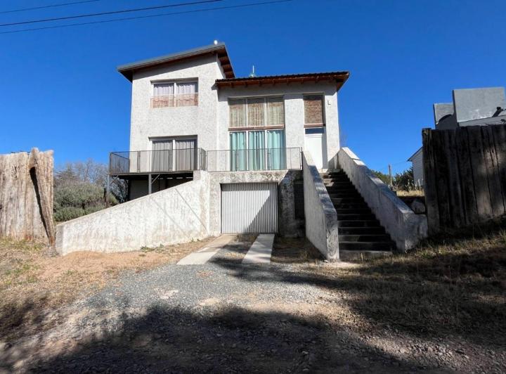 Casa · 147m² · 4 Ambientes · 1 Cochera