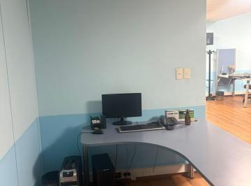Consultorio · 130m² · Alquiler Deposito Oficina Consultori San Cristobal