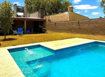 Casa · 72m² · 3 Ambientes · 1 Cochera · Venta Casa 3 Ambientes San Miguel del Monte