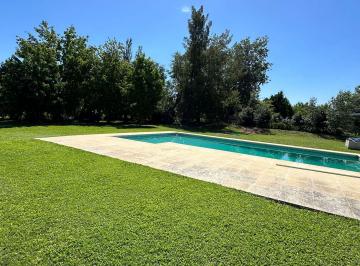 Casa · 173m² · 4 Ambientes · 2 Cocheras · Casa Venta 4 Amb Lujan Club Polo Santa Catalina 2