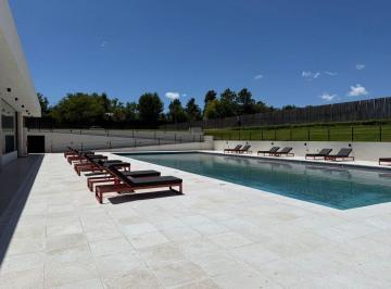 Departamento · 122m² · 3 Ambientes · 1 Cochera · Vivant Tortugas 3 Ambientes Duplex con Jardin