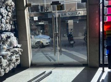 Local comercial · 1030m² · Local Pb, Sotano E/piso y 1*piso con Sup 1030 m²