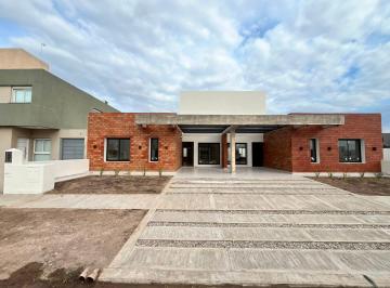 Departamento · 120m² · 4 Ambientes · Duplex en Venta en San Ignacio Village