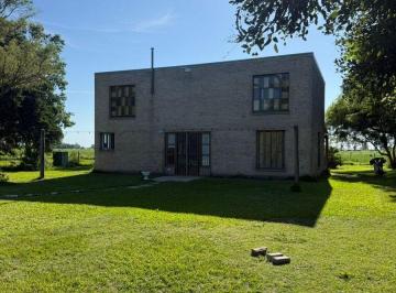 Casa · 80m² · 5 Ambientes · Casa de Campo en Venta Zona Rural Humboldt