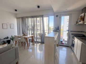 Departamento · 42m² · 2 Ambientes · 1 Cochera · Venta Departamento 2 Amb Quilmes Ctro Apto Credito