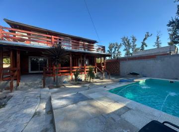 Casa · 200m² · 7 Ambientes · 1 Cochera · Venta Casa 7 Amb con Pileta en Ezeiza