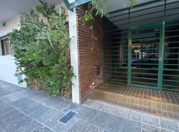 Departamento · 47m² · 3 Ambientes · 1 Cochera · Venta Depto 3 Amb Pb con Garage Apto Profesional