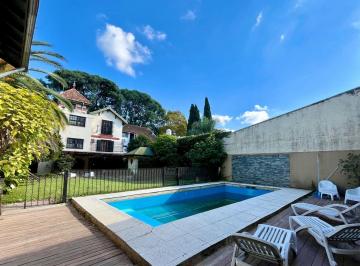 Casa · 411m² · 6 Ambientes · 3 Cocheras · Venta Casa 6 Amb en Vte Lopez C/pileta
