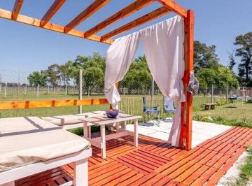 Casa · 70m² · 3 Ambientes · 2 Cocheras · Venta Casa 3 Amb con Pileta en Condominio Privado