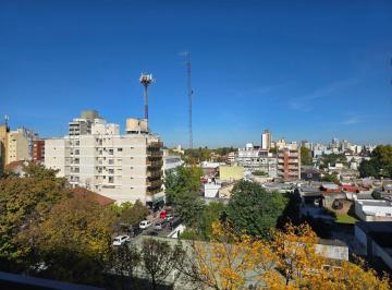 Departamento · 82m² · 4 Ambientes · 1 Cochera · Departamento 4 Ambientes en Venta Villa Ballester