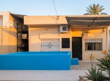 Bodega-Galpón · 400m² · Venta Casa de 3 Amb. y Galpon 2 Plantas (Financia)