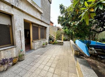 Casa · 280m² · 4 Ambientes · Venta Casa 4 Ambientes Multifamiliar San Justo
