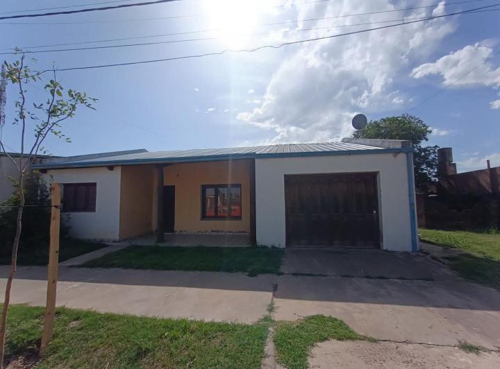 Casa · 100m² · 7 Ambientes · 1 Cochera