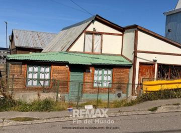Casa · 108m² · 4 Ambientes · Ushuaia | Venta | Casa y Mono | San Vicente