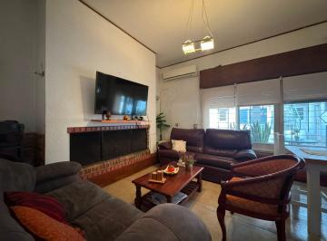 Casa · 184m² · 4 Ambientes · 2 Cocheras · Venta Casa Esquina Más Taller - Jose C. Paz