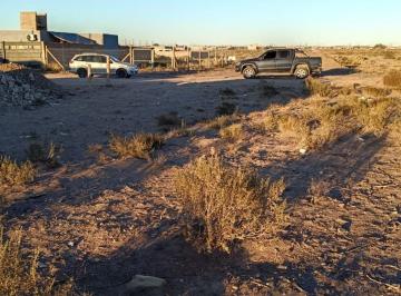 Terreno · 300m² · Lote 300 m² con Escritura en Centenario