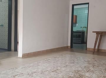 Casa · 90m² · 3 Ambientes · 1 Cochera · Venta Casa 3 Ambientes y Medio en Villa Bosch