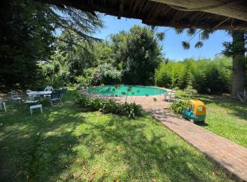 Casa · 175m² · 4 Ambientes · 2 Cocheras · Casa en Venta City Bell con Pileta
