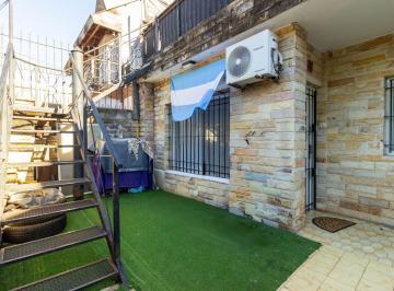 Casa · 180m² · 8 Ambientes · 2 Cocheras · Casa Multifamiliar en Don Torcuato
